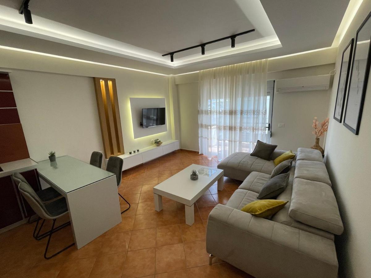Saranda Central Apartment Esterno foto